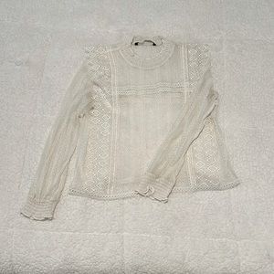 White lace top with beautiful lattice designs